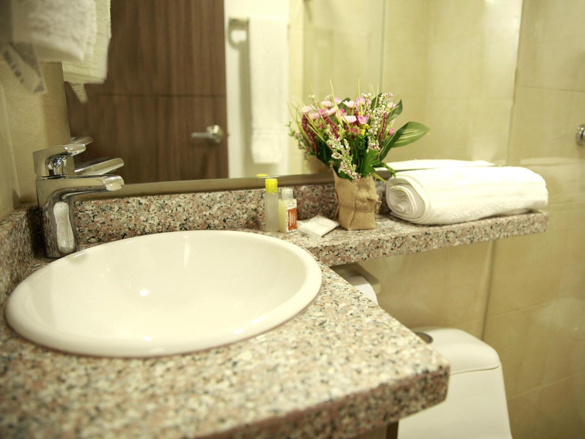 Hotel Prado 72 Inn Barranquilla  Ngoại thất bức ảnh